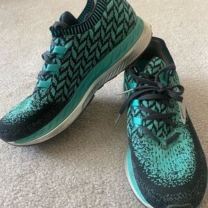 BROOKS RUNNING SHOES BEDLAM 3 W SZ 9